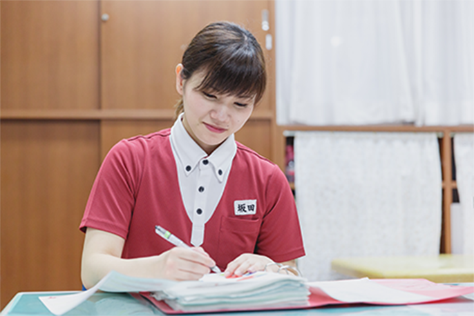 坂田 美香の仕事風景_01