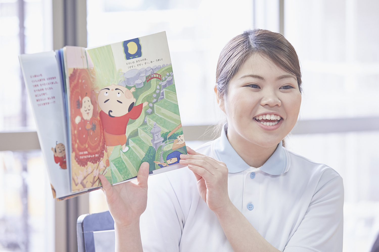 坂根 美咲の仕事風景_01