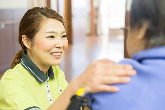 栖原 千奈美の仕事風景_01